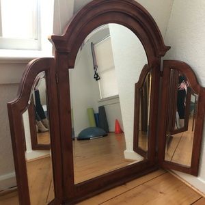 3 Panel Mirror